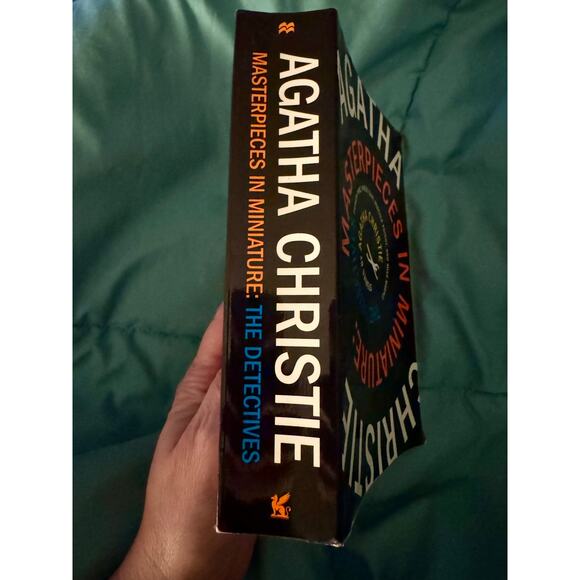 Masterpieces in Miniature by Agatha Christie (1st Edition 2005) - Picture 2 of 6